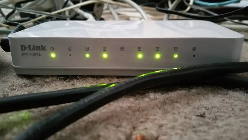 When Ethernet Ports Fail Silently: How to Diagnose the Problem and What Your ISP Isn't Saying